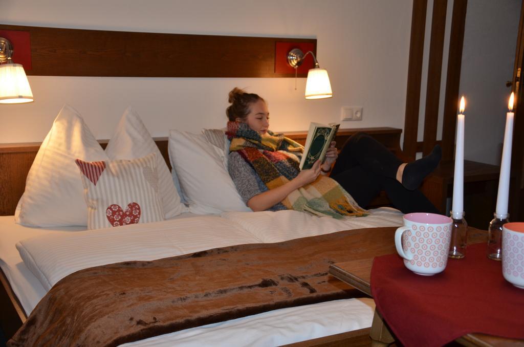 Haus Bergland Hotel ฟีบาบรุนน์ ภายนอก รูปภาพ