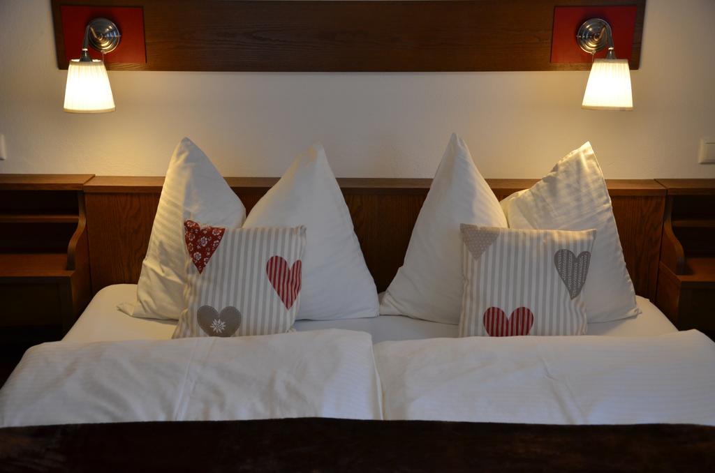 Haus Bergland Hotel ฟีบาบรุนน์ ภายนอก รูปภาพ